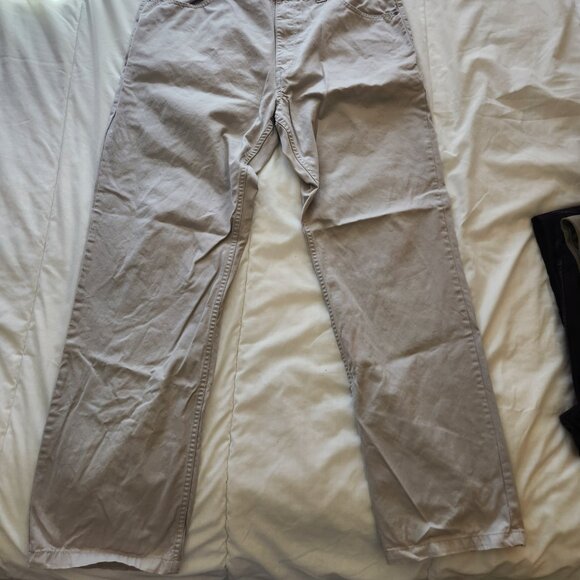 Mens PD&C pale khakis 36 waist - Picture 4 of 4